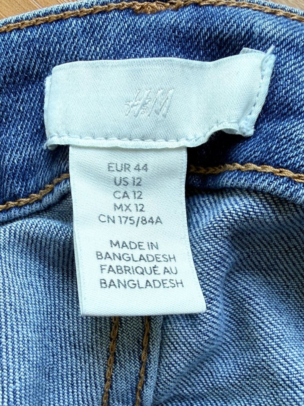 H&M Light Wash Straight Leg Jeans Size 12